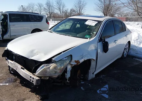 2013 Infiniti G37X z USA, uszkodzony, nr VIN JN1CV6AR8DM754005